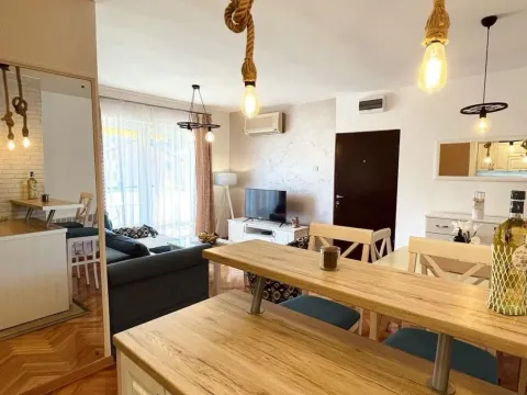 Izdavanje, jednosoban stan, 52m², Adok, Budva - image 6