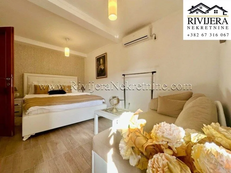 Prodaja, kuća, 111m², Tivat, Crna Gora