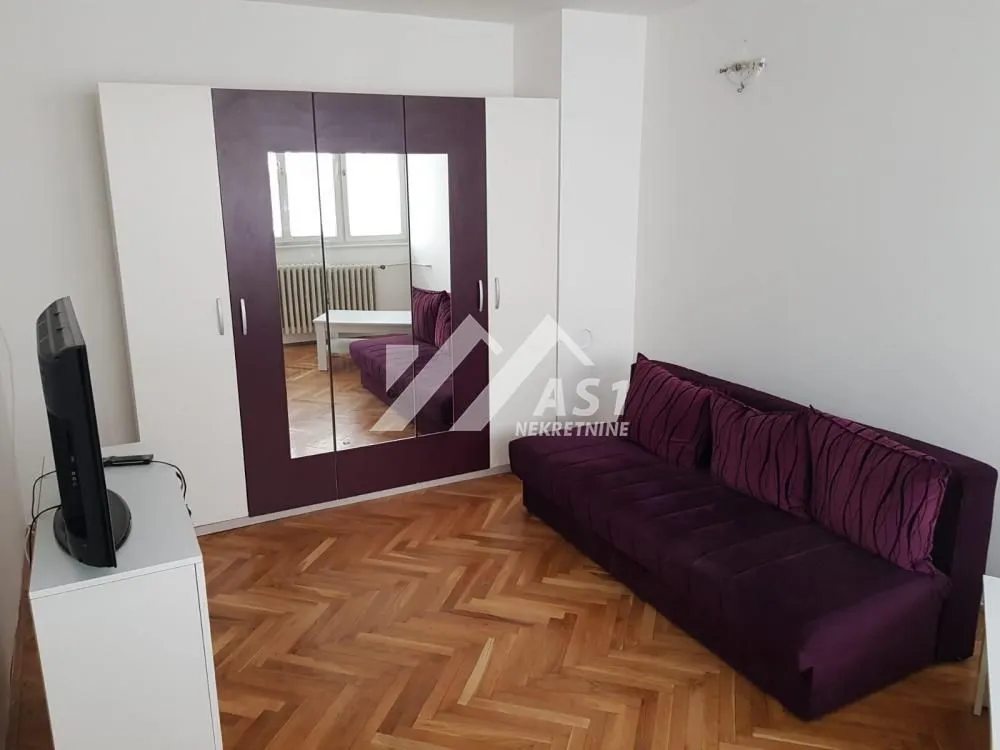Rent, two bedroom apartment, 58m², Bulevar Oslobodjenja, Novi Sad Sve Podlokacije