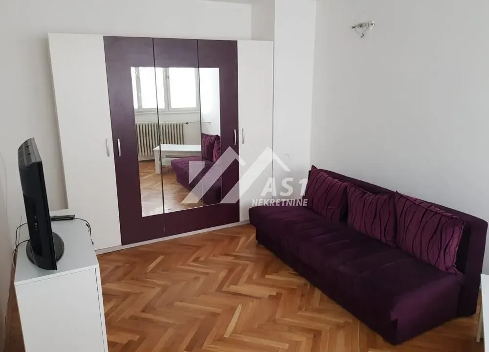 Rent, two bedroom apartment, 58m², Bulevar Oslobodjenja, Novi Sad Sve Podlokacije