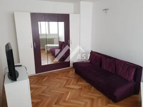Rent, two bedroom apartment, 58m², Bulevar Oslobodjenja, Novi Sad Sve Podlokacije - image 1