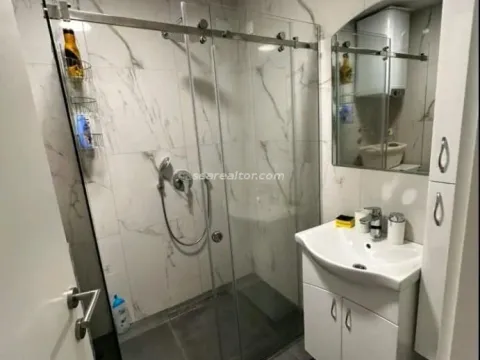 Izdavanje, garsonjera, 35m², Bar, Crna Gora - image 6