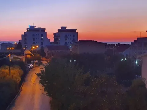 Izdavanje, dvosoban stan, 80m², Ilino, Bar - image 9