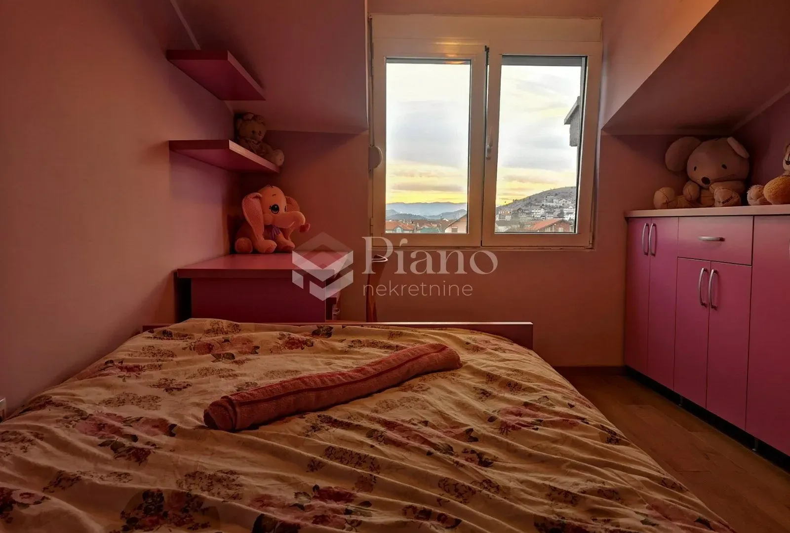 Rent, three bedroom apartment, 140m², Zabjelo, Podgorica