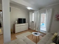 Izdavanje, jednosoban stan, 47m², Prijevor, Budva - image 1
