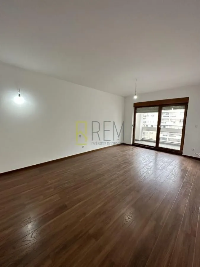 Prodaja, dvosoban stan, 72m², City Kvart, Podgorica