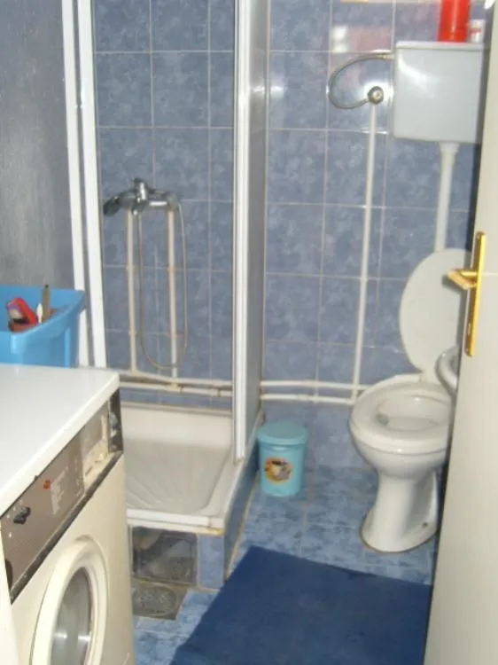 Prodaja, kuća, 200m², Crvene livade, Jagodina