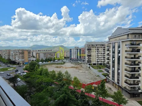 Rent, two bedroom apartment, 72m², Central Point, Podgorica - image 2
