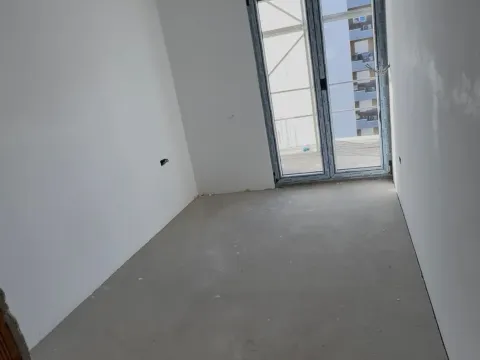 Prodaja, dvosoban stan, 64m², Stari Aerodrom, Podgorica - image 4