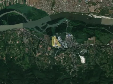 Zemljište in Čerević