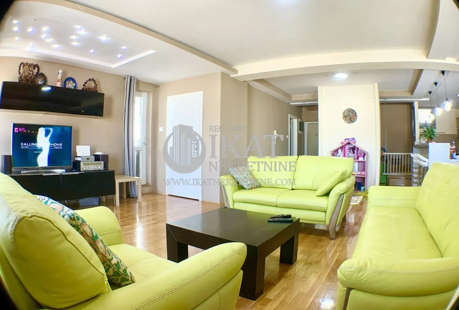 Sale, four bedroom apartment, 157m², Lion, Zvezdara Sve Podlokacije