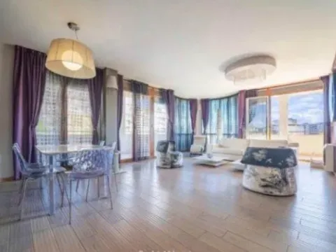 Prodaja, trosoban stan, 140m², Preko Morače, Podgorica - image 7