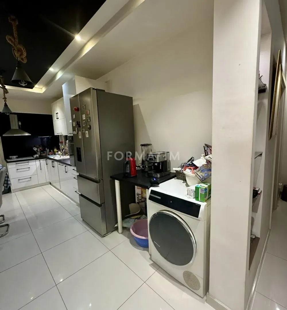 Sale, apartment, 227m², Palilula Sve Podlokacije, Beograd