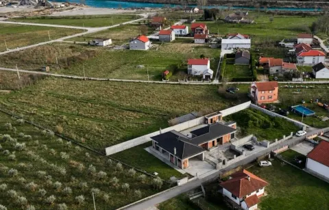 Sale, house, 259m², Donji Kokoti, Podgorica - image 4