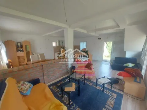 Sale, house, 124m², Centar, Smederevo - image 2