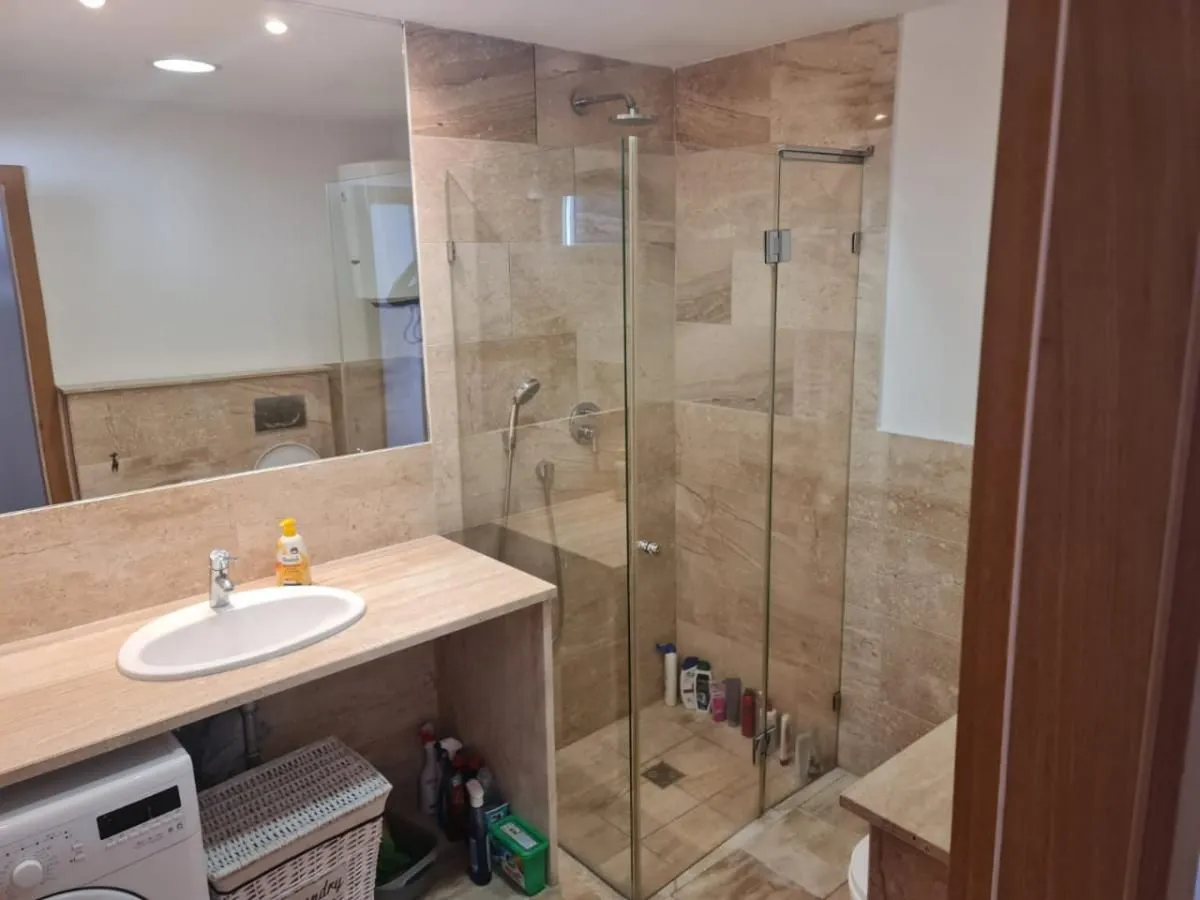 Prodaja, dvosoban stan, 85m², Budva, Crna Gora