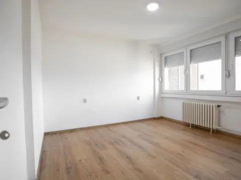 Sale, four bedroom apartment, 86m², Bulevar Oslobodjenja, Novi Sad Sve Podlokacije - image 3
