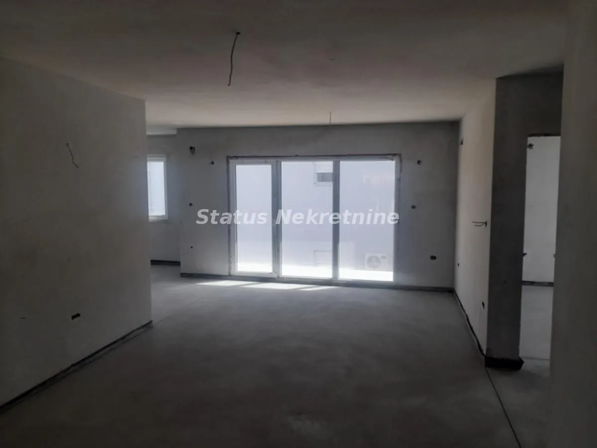 Rent, office space, 200m², Veternik, Novi Sad Sve Podlokacije