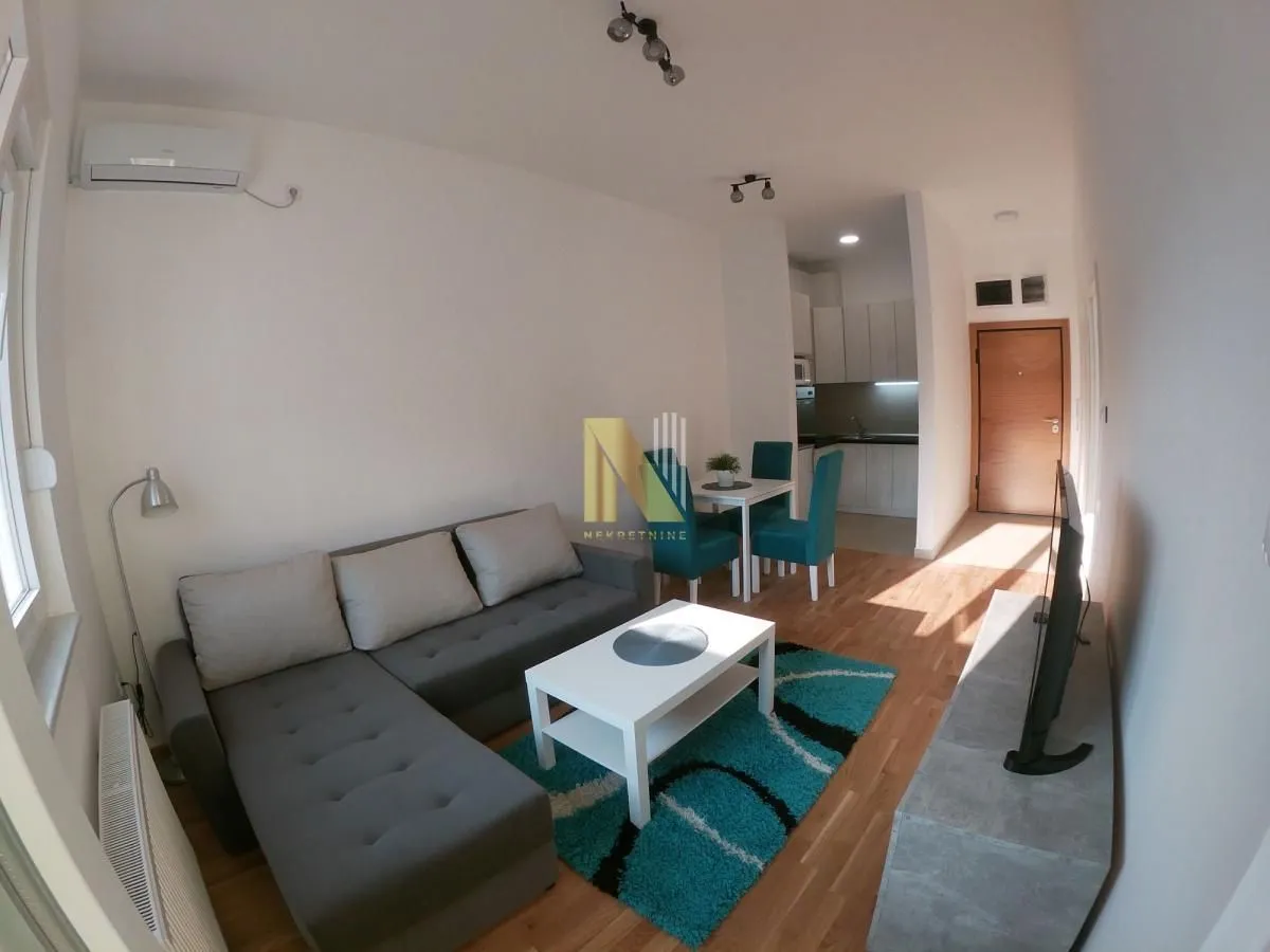 Izdavanje, dvosoban stan, 39m², Kej, Novi Sad Sve Podlokacije