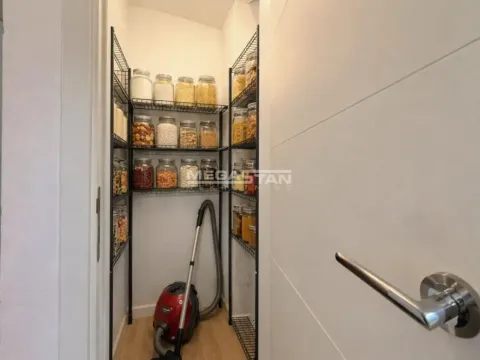 Sale, four bedroom apartment, 109m², Novi Beograd Sve Podlokacije, Beograd - image 11