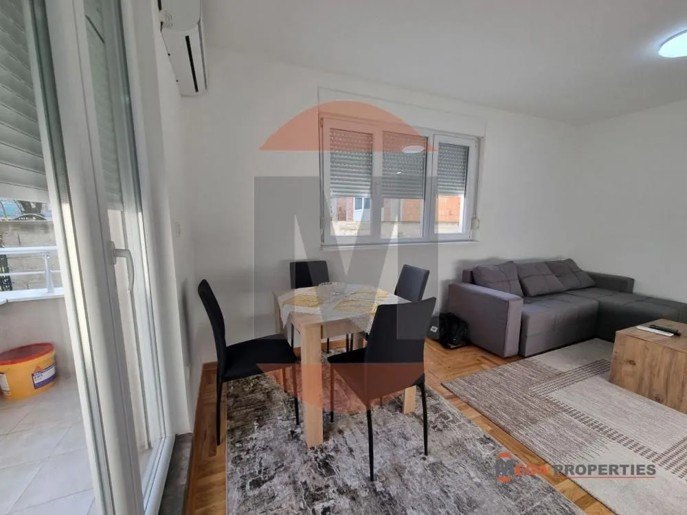 Rent, one bedroom apartment, 38m², Borča 1, Borča Sve Podlokacije