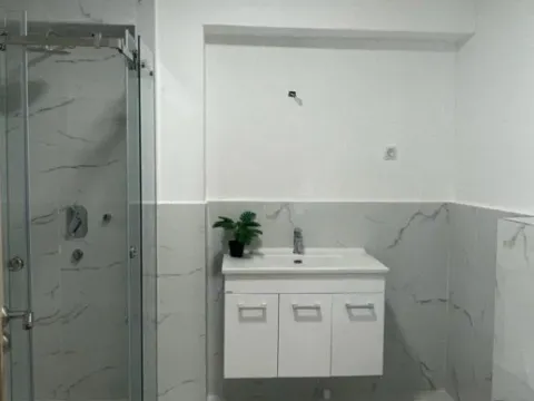 Rent, apartment, 57m², Rafailovići, Budva - image 9