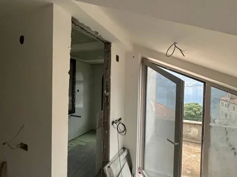 Prodaja, kuća, 516m², Prčanj, Kotor - image 11