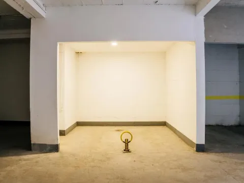 Prodaja, trosoban stan, 234m², Bečići, Budva - image 8