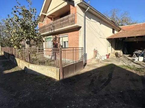 Prodaja, kuća, 490m², Ćuprija, Srbija - image 14