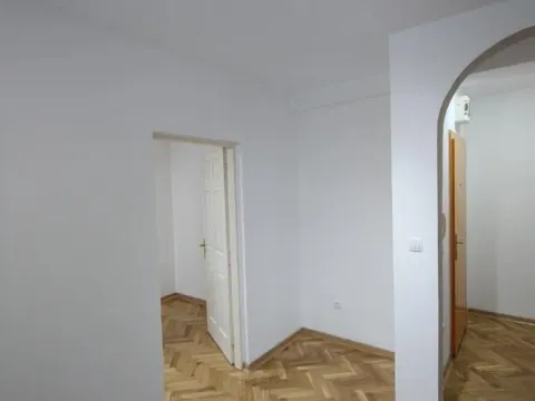 Prodaja, dvosoban stan, 40m², Grbavica, Novi Sad Sve Podlokacije - image 9
