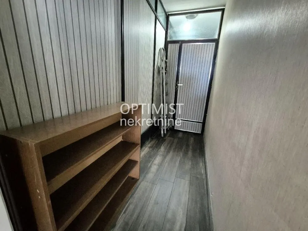Rent, two bedroom apartment, 43m², Vračar Hram, Vračar Sve Podlokacije