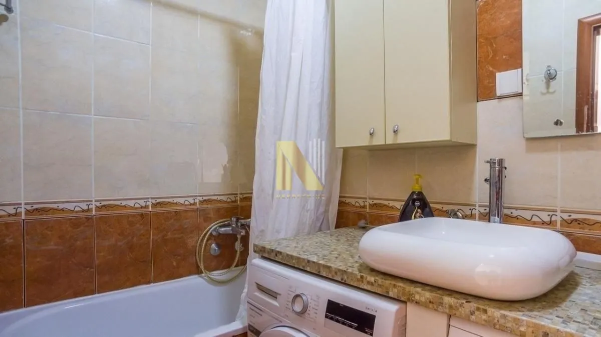Izdavanje, jednosoban stan, 45m², Bulevar patrijarha Pavla, Novi Sad Sve Podlokacije
