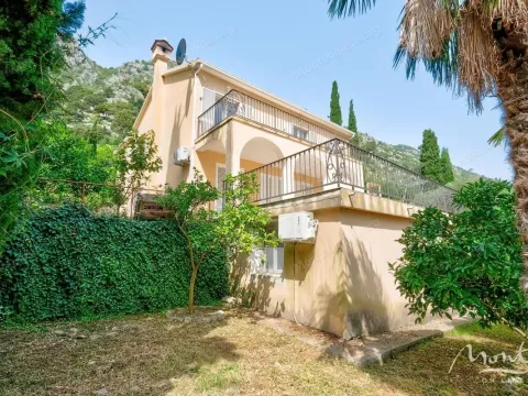 Sale, house, 174m², Muo, Kotor - image 3