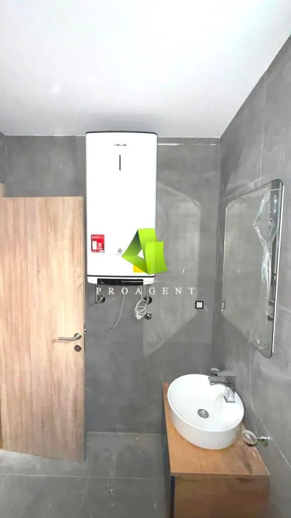 Prodaja, četvorosoban stan, 91m², Medijana, Niš
