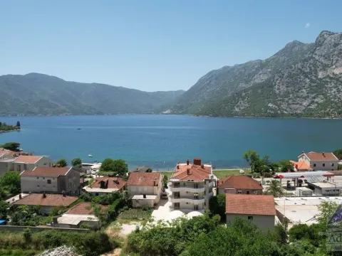 Sale, house, 192m², Risan, Kotor - image 2