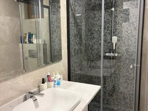 Rent, two bedroom apartment, 73m², Donja Lastva, Tivat - image 7