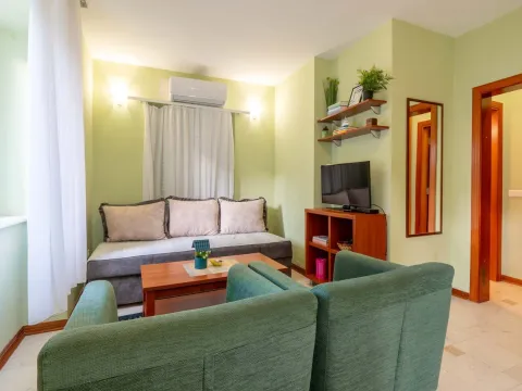 Prodaja, kuća, 222m², Stari Grad, Budva - image 3