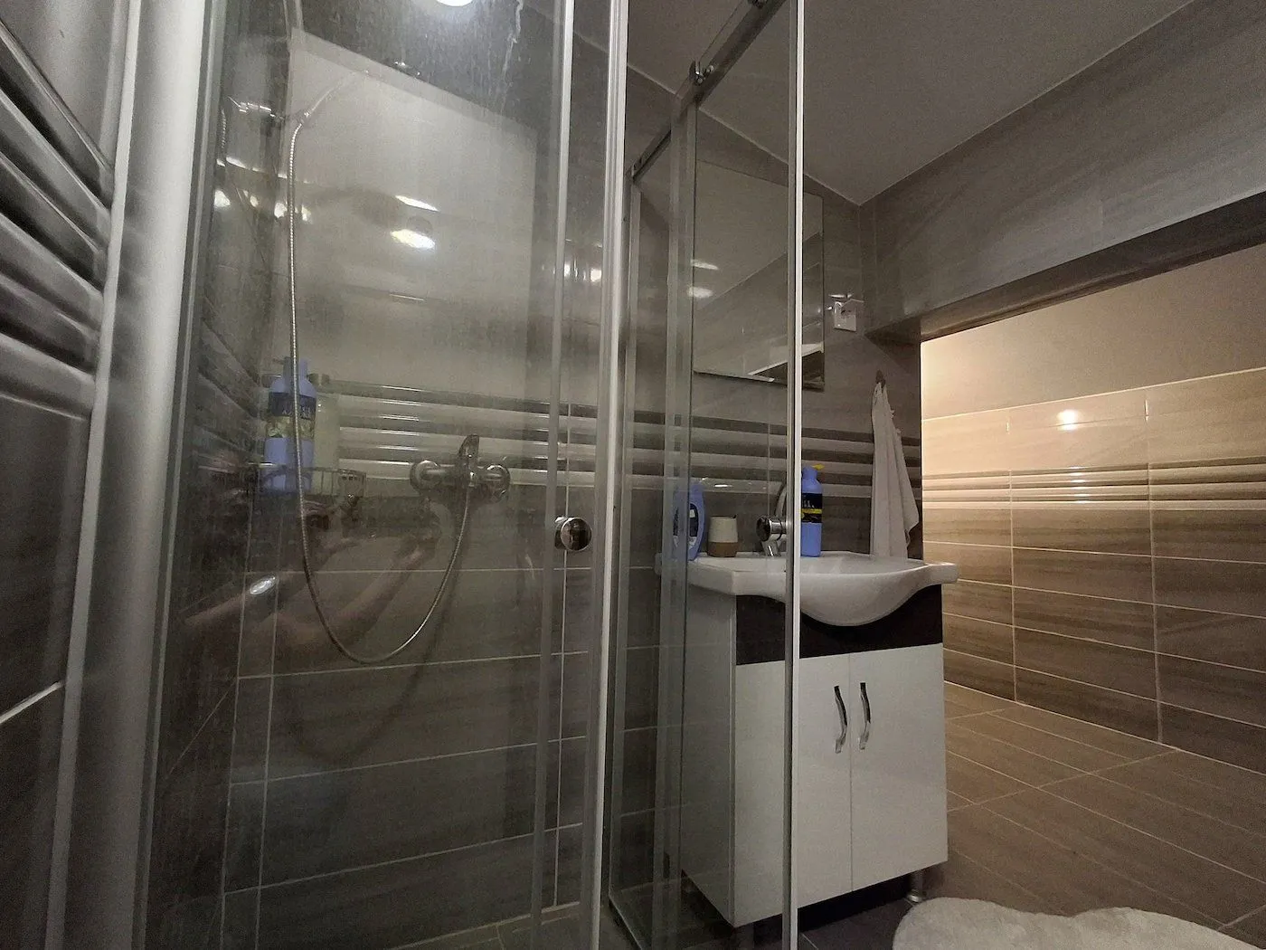 Rent, apartment, 160m², Stari Aerodrom, Podgorica