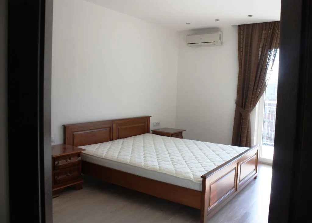 Prodaja, stan, 250m², Bečići, Budva