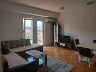 Izdavanje, dvosoban stan, 62m², Blok 9, Podgorica - image 1