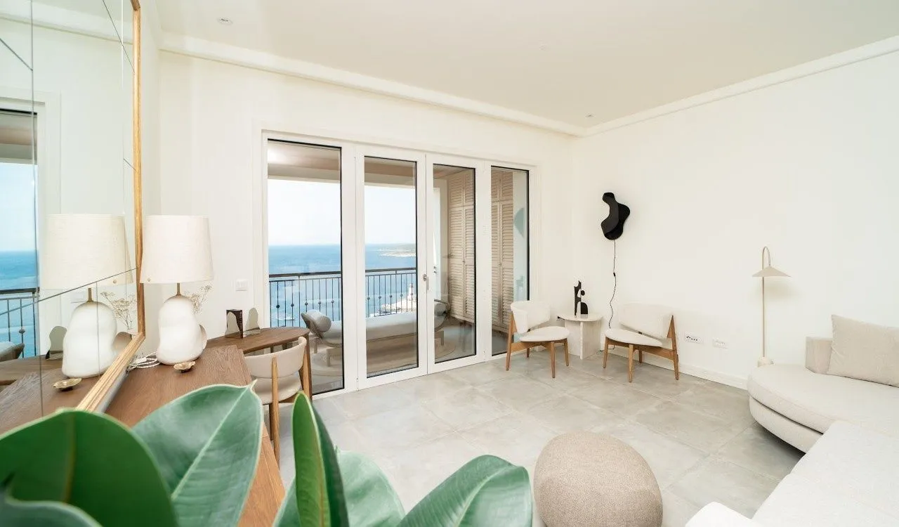 Prodaja, jednosoban stan, 77m², Luštica Bay, Tivat