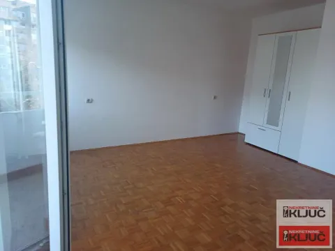 Izdavanje, jednosoban stan, 43m², Liman 3, Novi Sad Sve Podlokacije - image 5