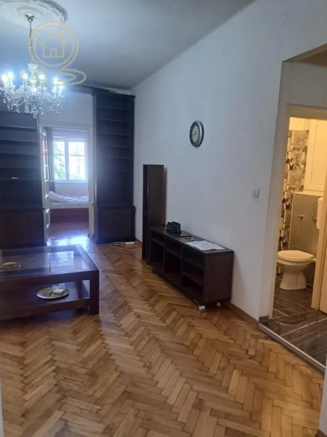 Prodaja, dvosoban stan, 75m², Slavija, Vračar Sve Podlokacije