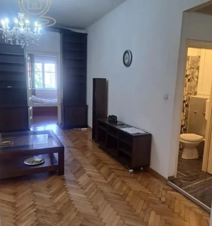Prodaja, dvosoban stan, 75m², Slavija, Vračar Sve Podlokacije