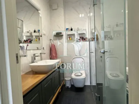 Prodaja, dvosoban stan, 74m², Blok 9, Podgorica - image 11