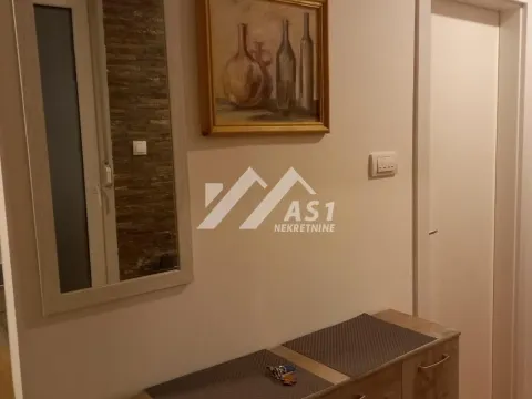 Izdavanje, jednosoban stan, 30m², Telep, Novi Sad Sve Podlokacije