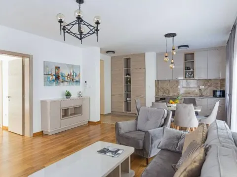 Prodaja, stan, 74m², Budva, Crna Gora - image 2