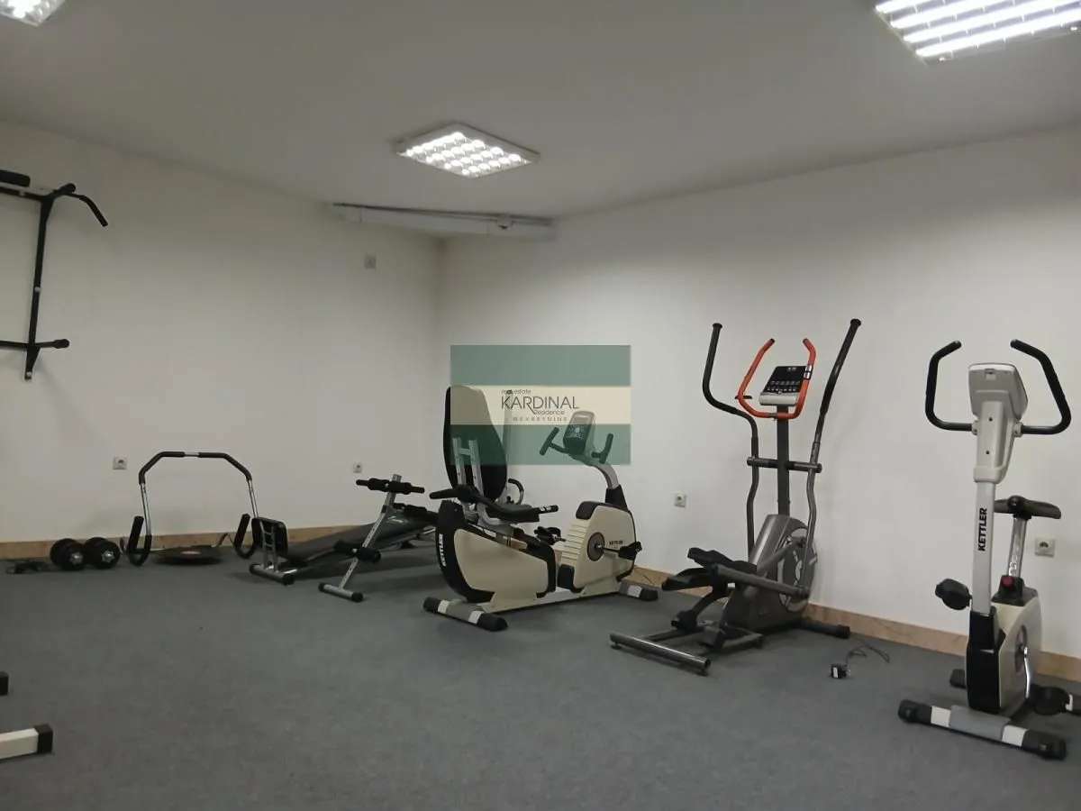 Prodaja, trosoban stan, 79m², Centar, Jagodina