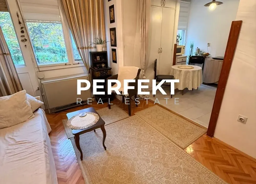 Prodaja, dvosoban stan, 42m², Čukarica, Beograd