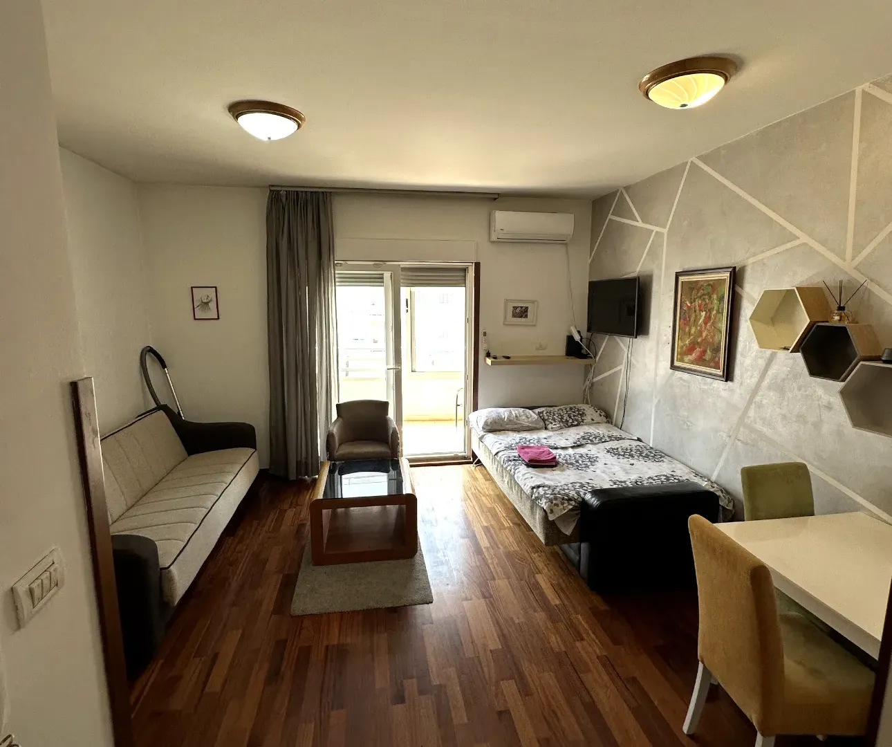 Stan-na-dan, stan, 30m², City Kvart, Podgorica
